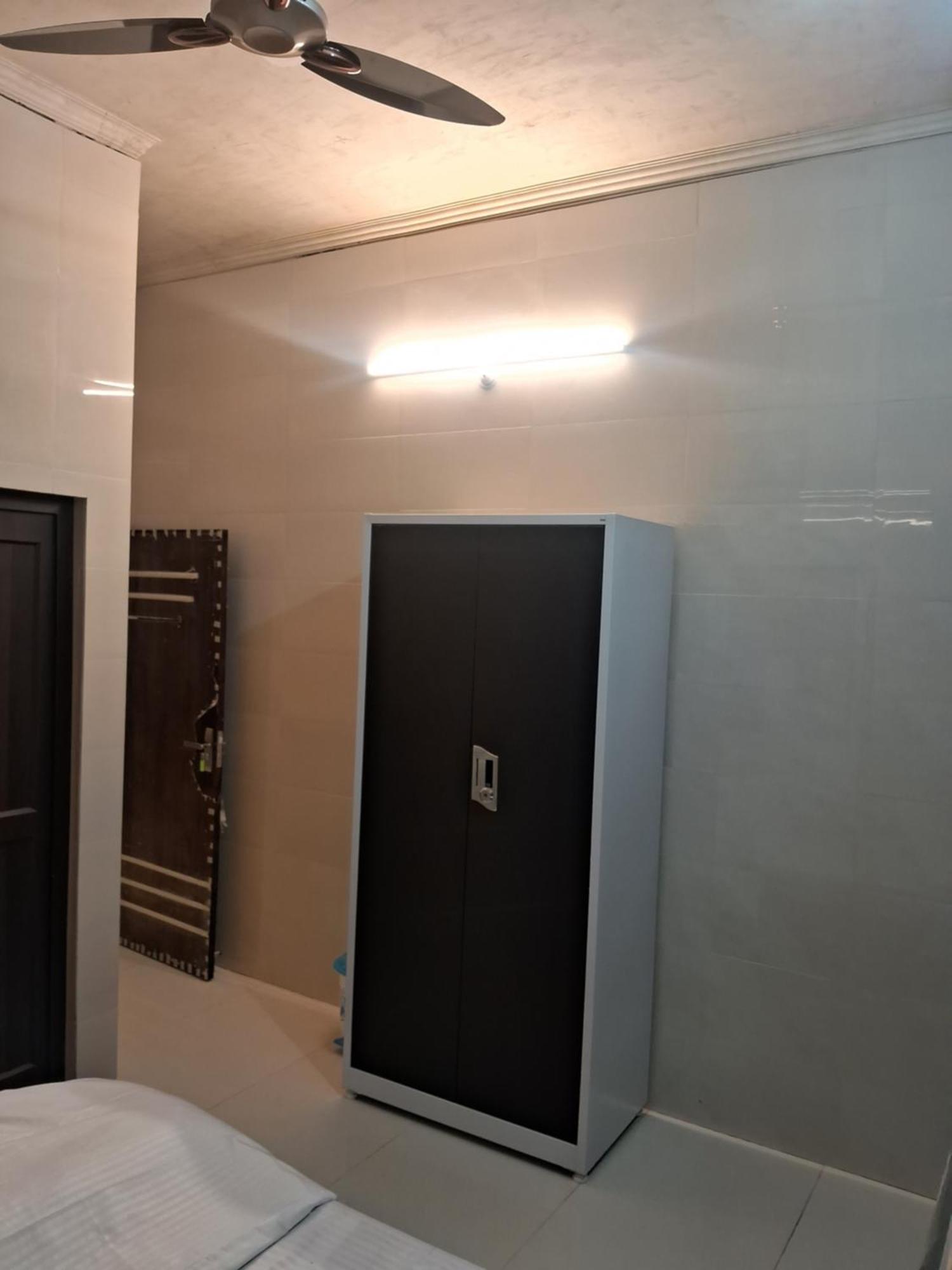 Hotel Sri Ram Lalla International Ayodhya Zewnętrze zdjęcie